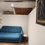 Apartment Avec Jardin Privatif
